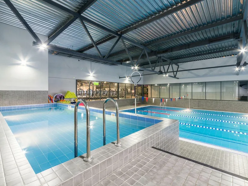 2 закрытых бассейна - Отель GoPark Hotel