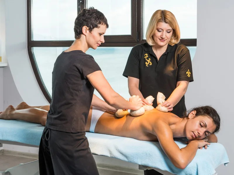 Массаж - Курортный комплекс Надежда SPA & Морской рай