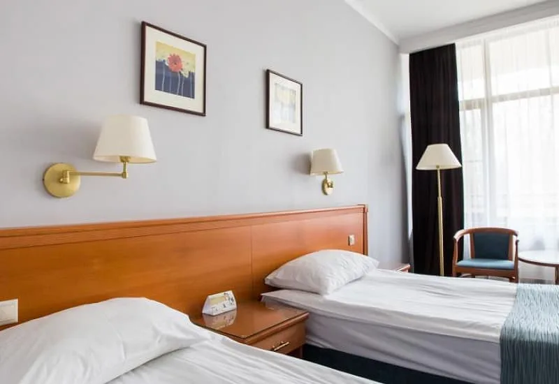 Стандарт Твин (SPA) - Отель Arthurs SPA Hotel by MERCURE