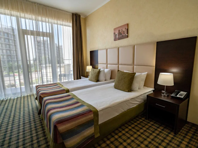 Стандарт - Отель Bridge Resort