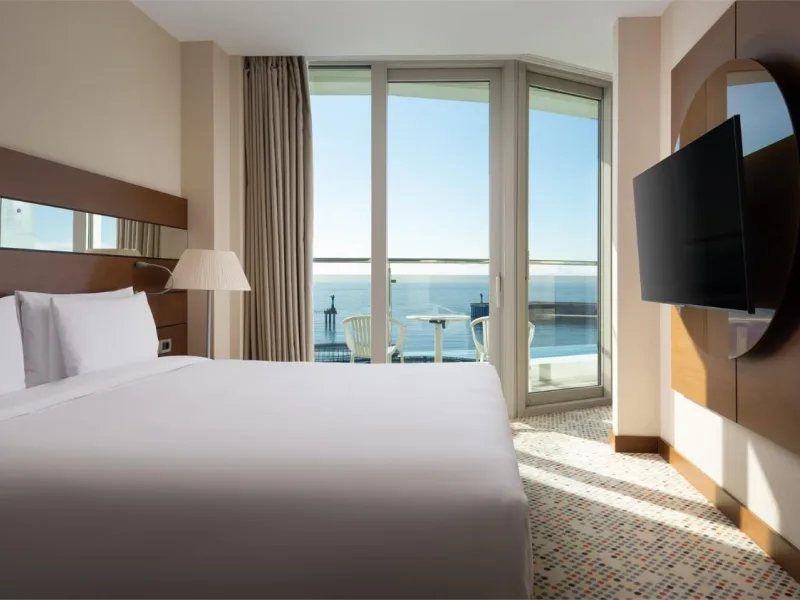 Люкс Джуниор с гидромассажной ванной и видом на море - Отель «Mantera Resort & Congress»