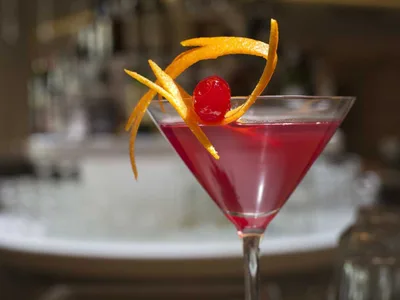 Бар «OBar»