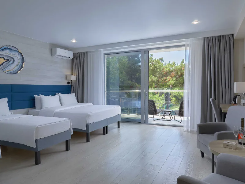 Junior suite - Отель Majestic by Alean