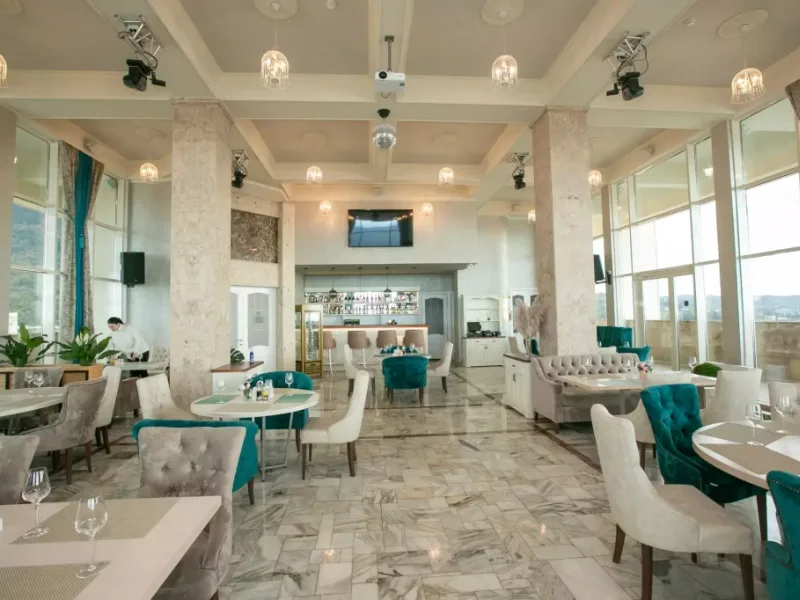 Ресторан «LEVEL 16TH» - Отель «AMZA PARK-HOTEL»
