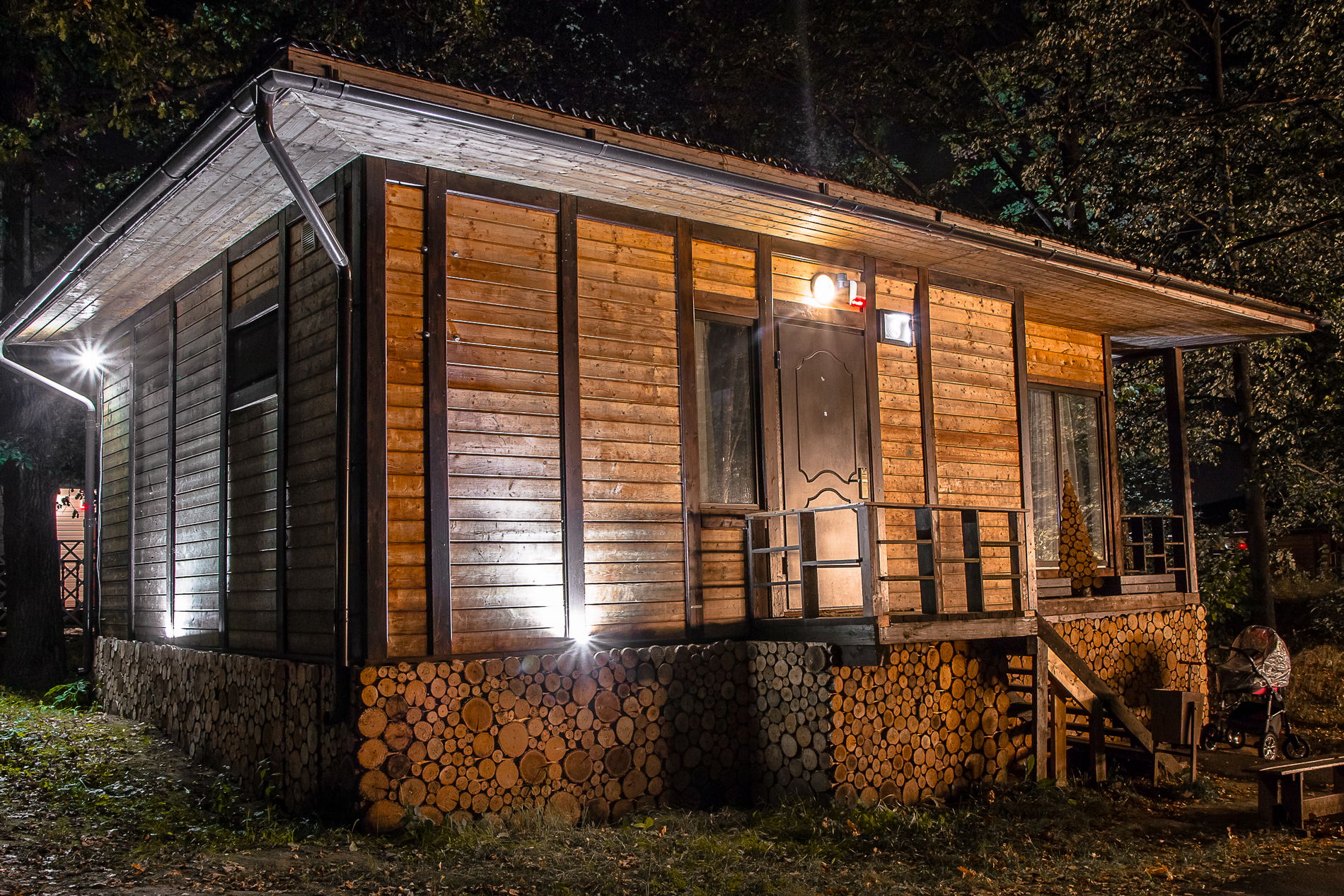 Коттедж -  Парк-отель Фореста Фестиваль Парк