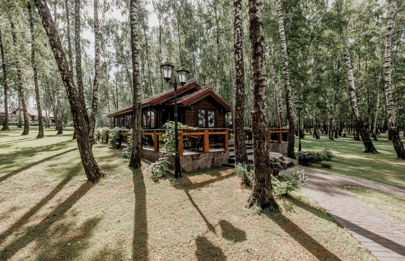 Большая беседка -  Загородный отель «Fish Point Family Resort»