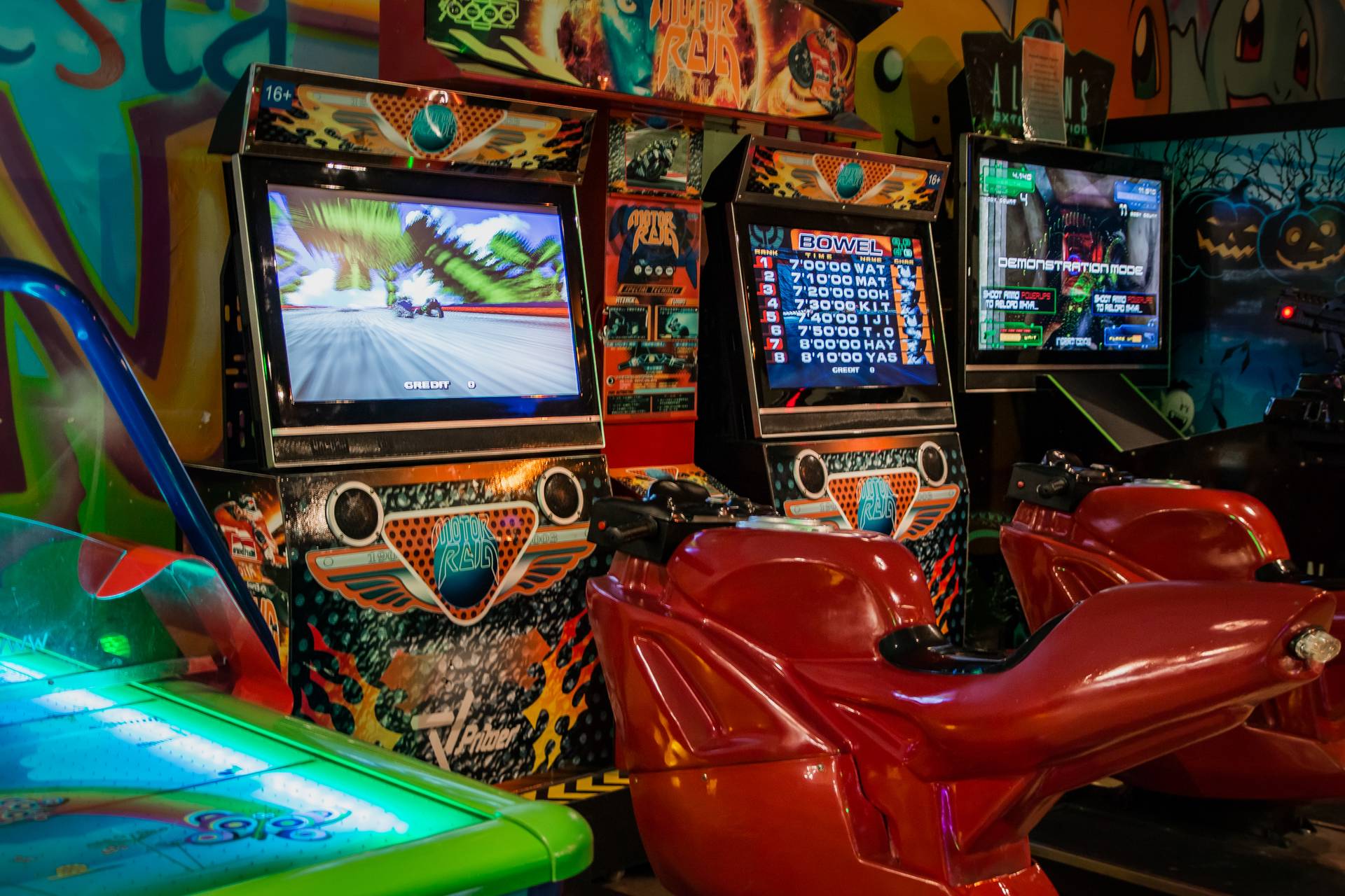 Детские игровые автоматы -  Парк-отель Фореста Фестиваль Парк